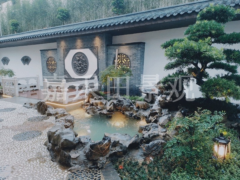 別墅景觀設計中水景如何設計?